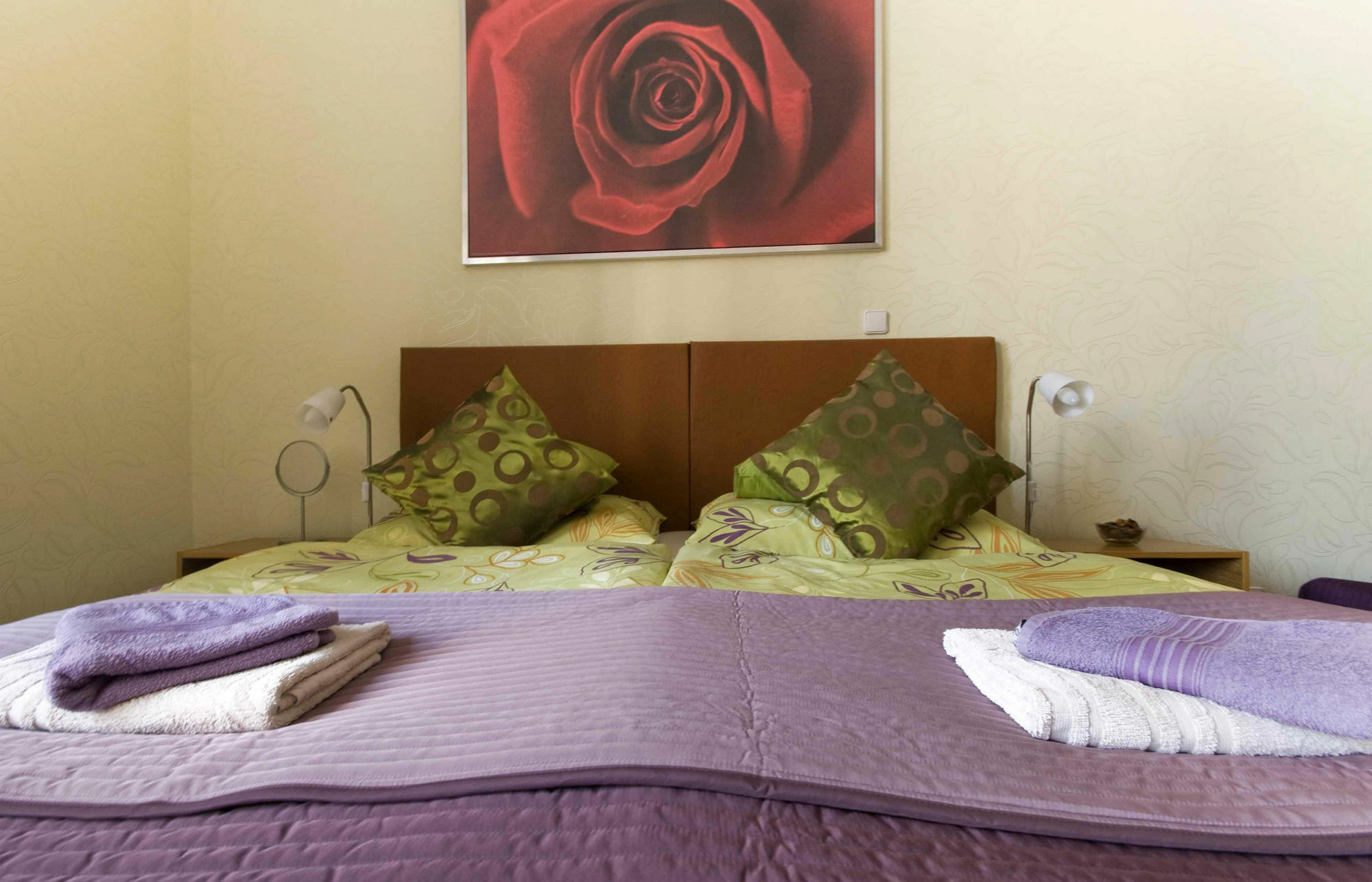 Budapest Guestrooms Exterior photo