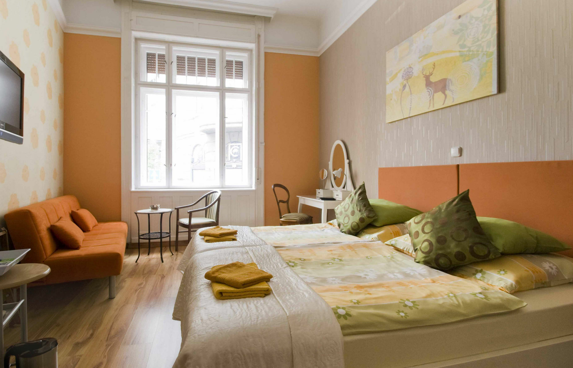 Budapest Guestrooms Exterior photo