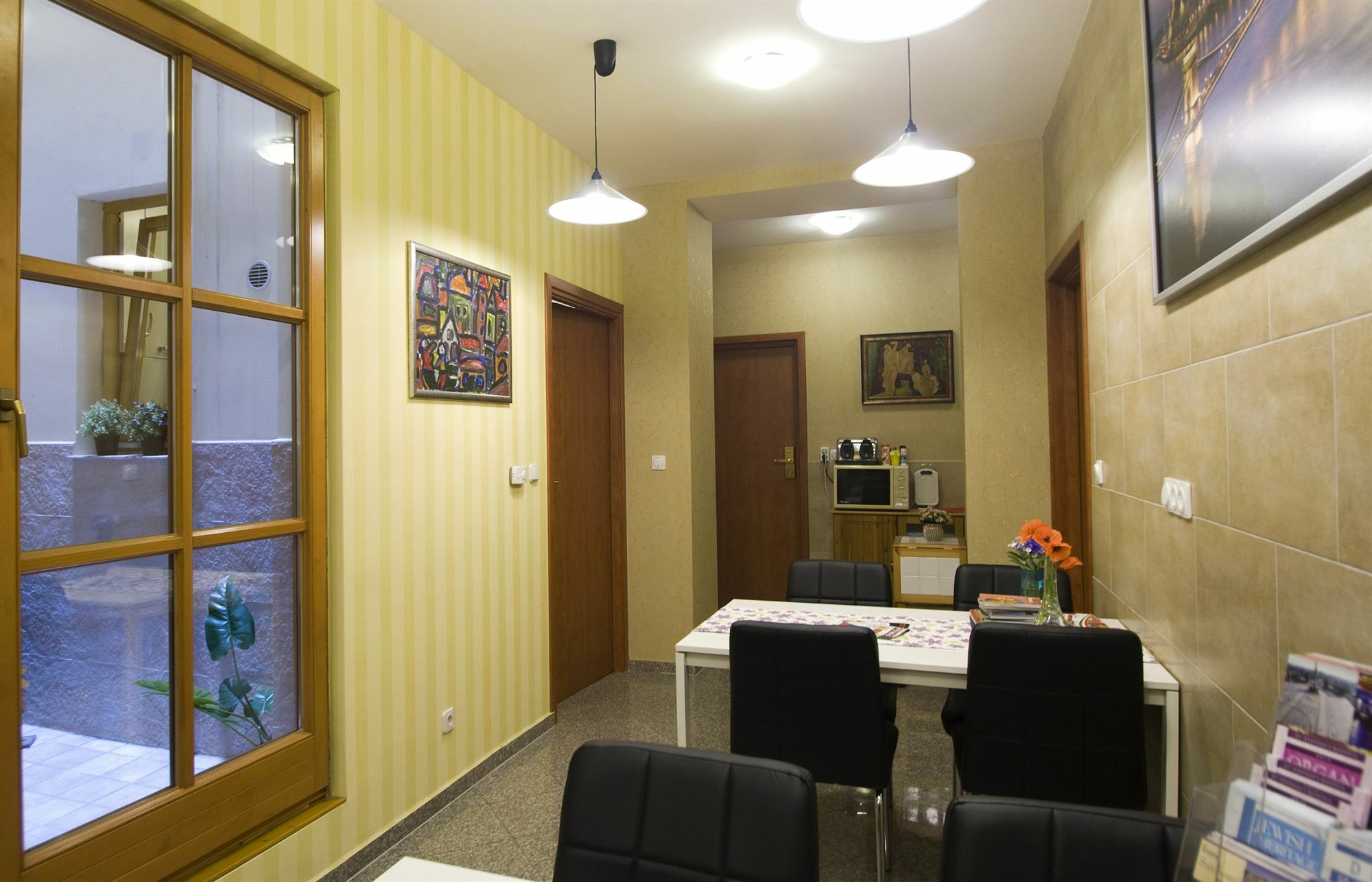 Budapest Guestrooms Exterior photo